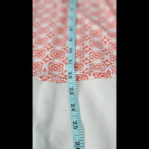 Liz Claiborne Women's Patterned Short Sleeve Top Size XL - Picture 7 of 7